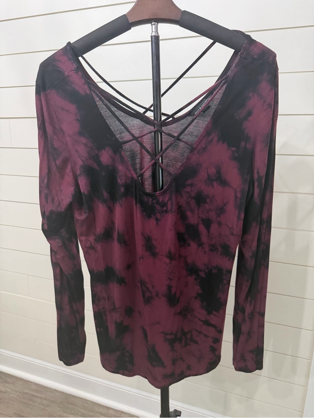 Rock & Republic Women’s Tie-Dye Crisscross Long Sleeve Top - Burgundy/Black.